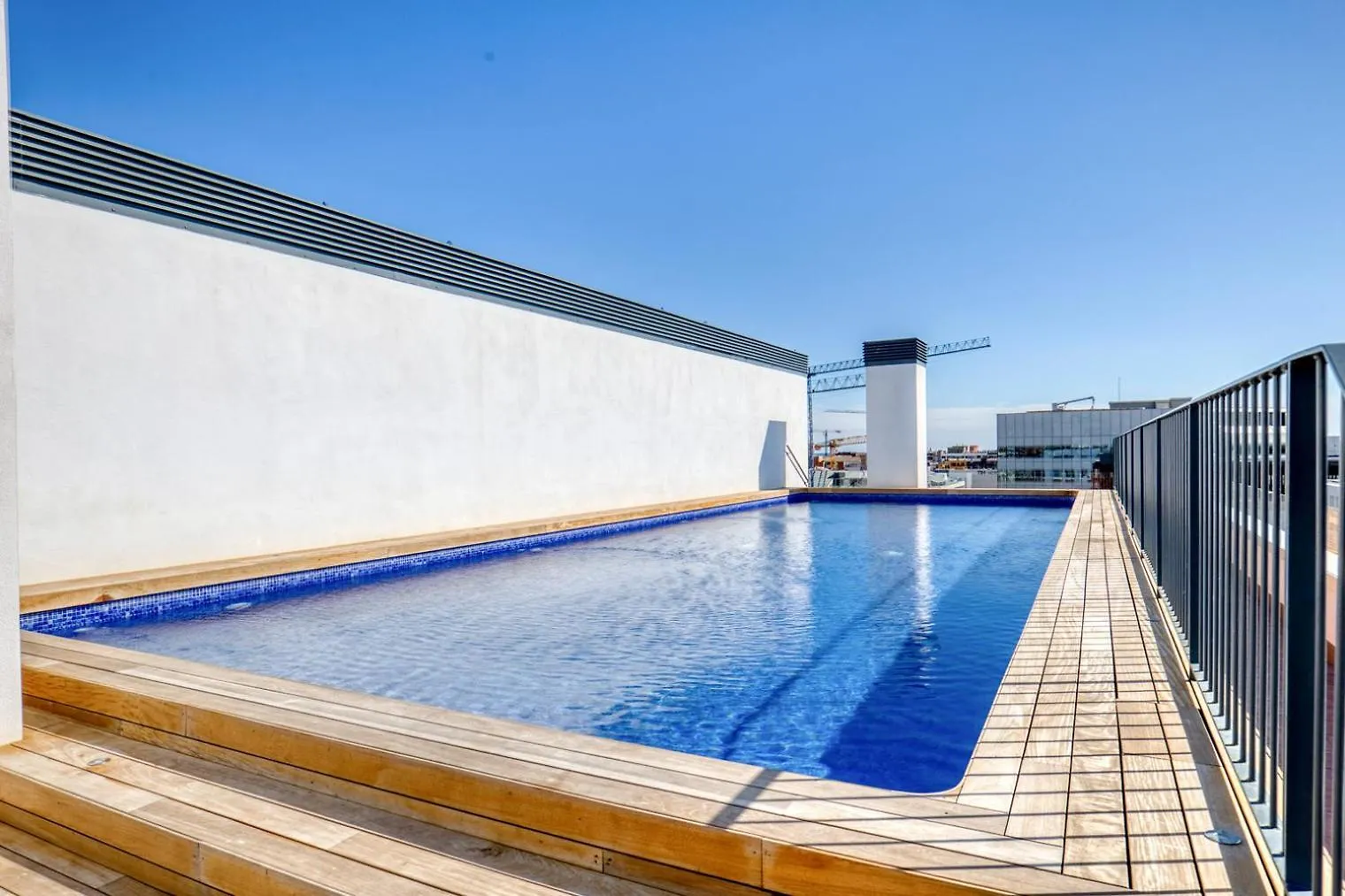 Blueground Poblenou Pool Nr Glories Bcn-37 Apartment Barcelona